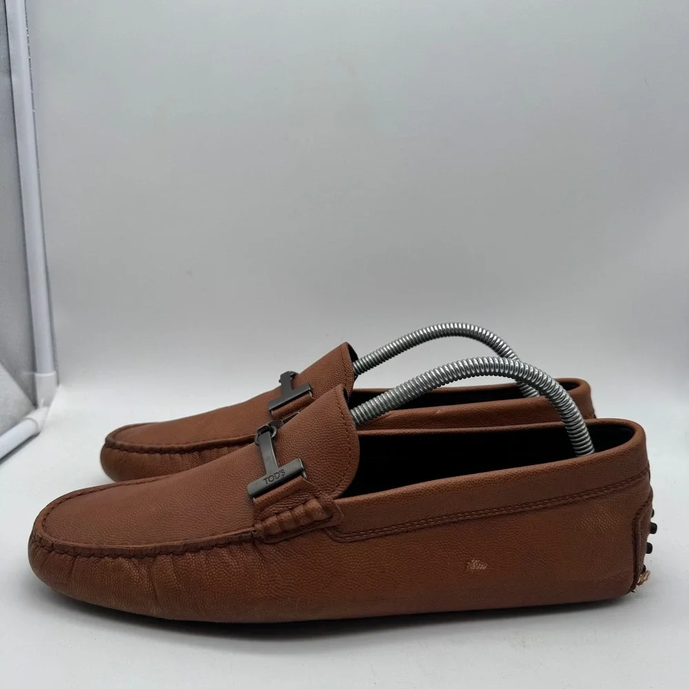 Tods Gommino Driving Loafers Men 8 Tan Brown Pebbled Leather T-Bar Made in Italy